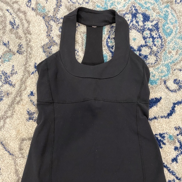 LuLuLemon Tank - Picture 1 of 2